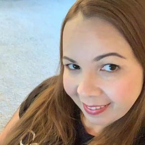 Meet your Posher, Daniella